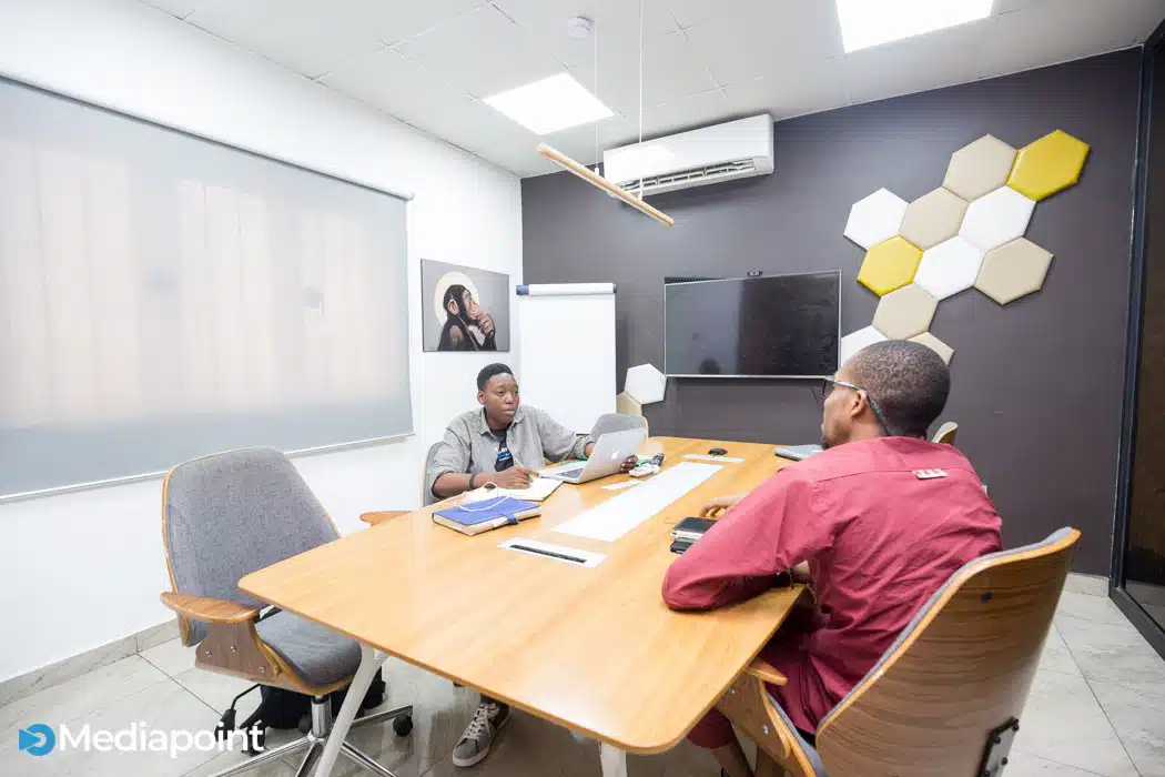 hub one office tour 78