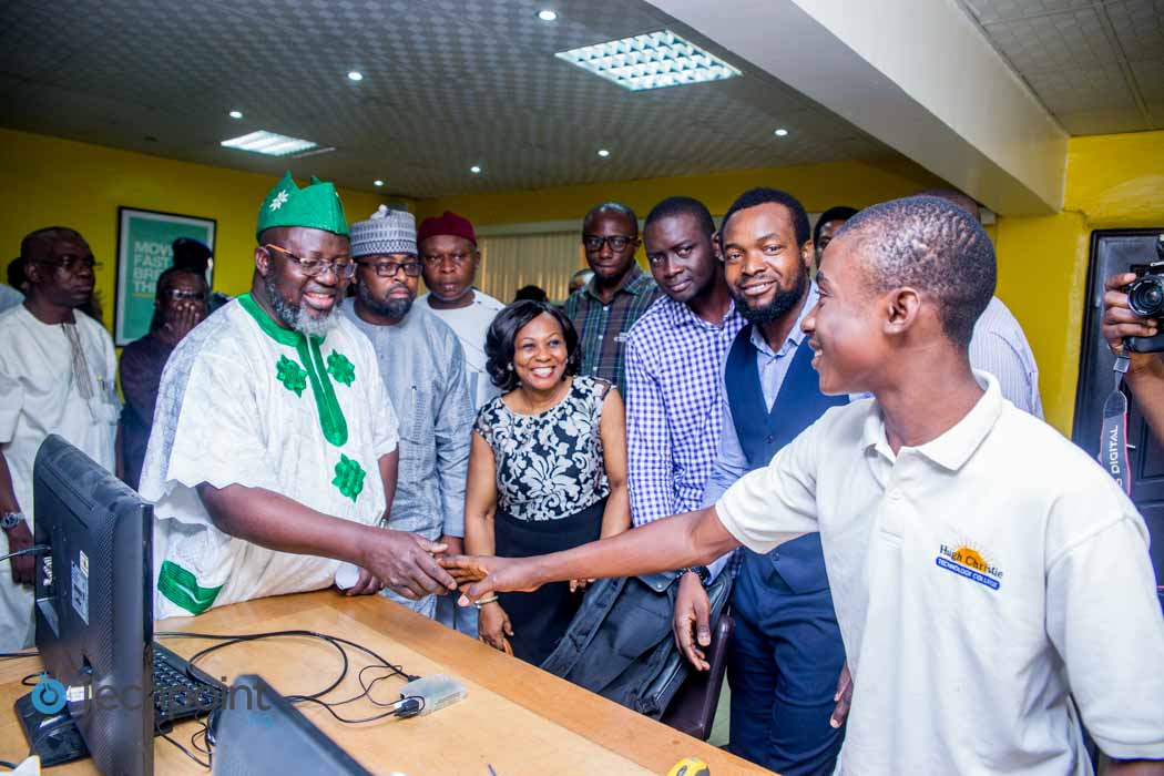 Ministre nigérian de la communication 37 sur 45