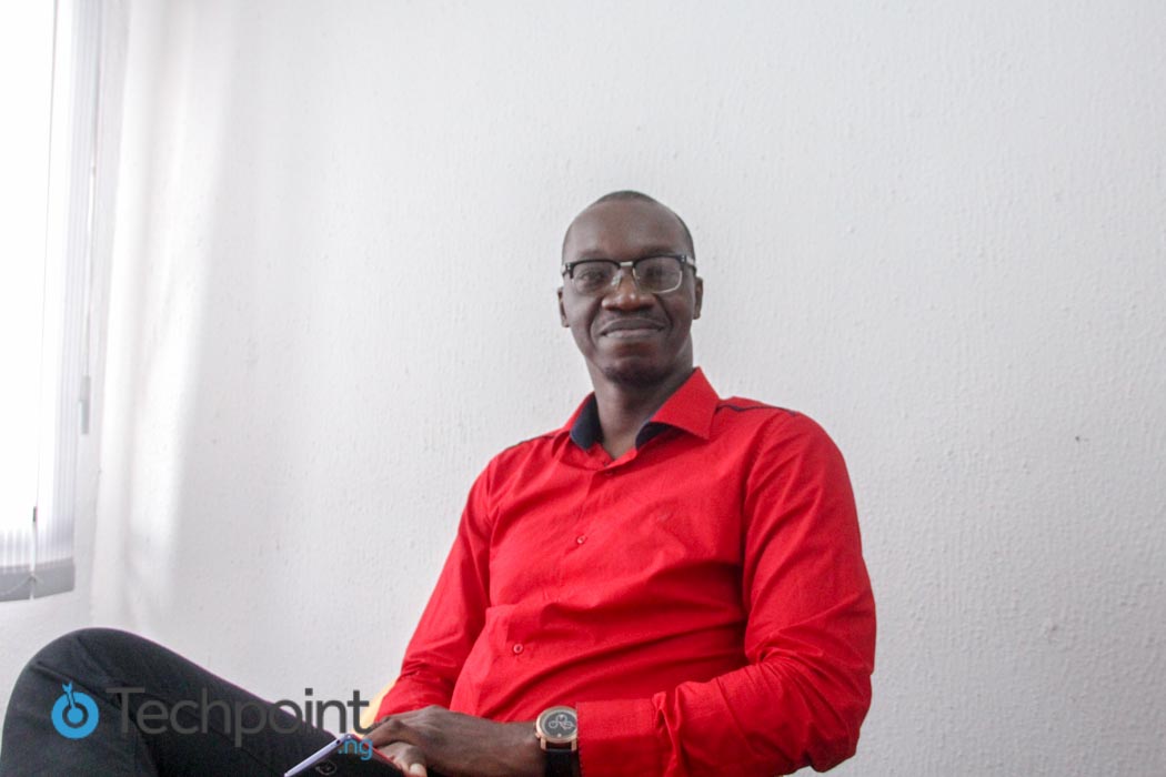 This man has owned over 160 mobile gadgets since 2004 1 yomi-adegboye-mr-mobility-mo-8