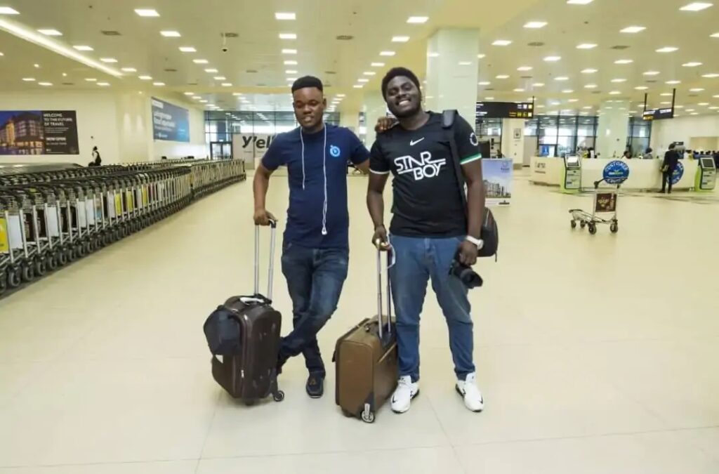 Startups grew, but not because of him: How Muhammadu Buhari shaped Nigeria’s tech ecosystem 2 Travellers at an airport