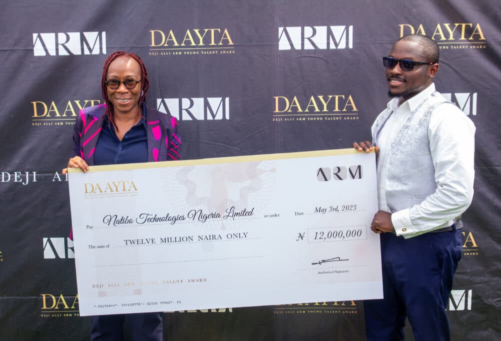 Prize presentation of N12m to the winner of DAAYTA 2023 Final Pitch