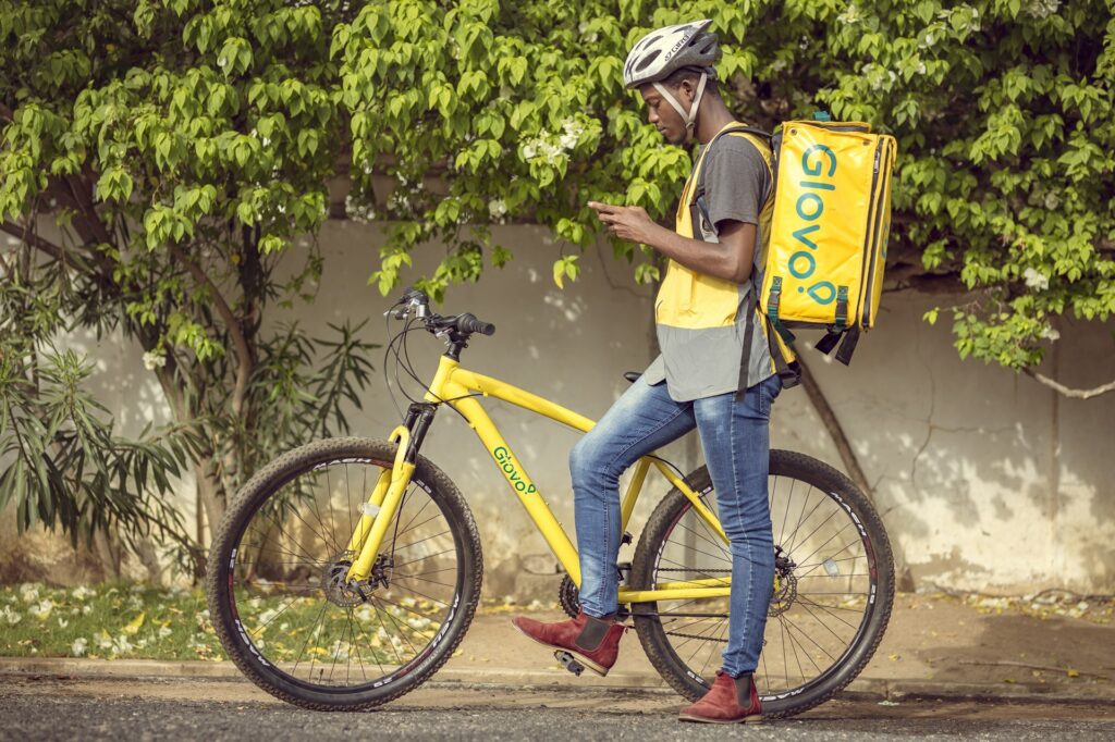 A Glovo rider