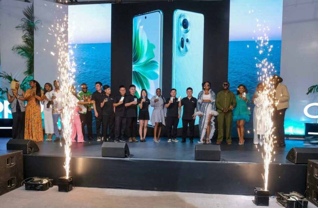 Oppo team presenting the Oppo Reno 11 5G