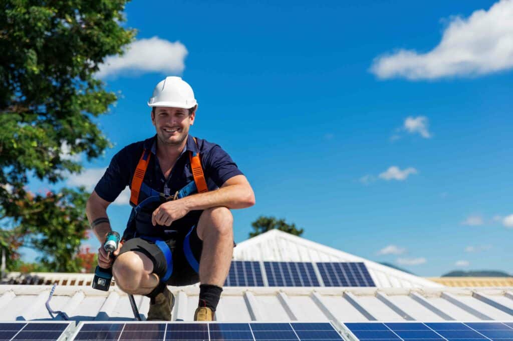 Hohm Energy: From seed to liquidation 1 Hohm Energy installer
