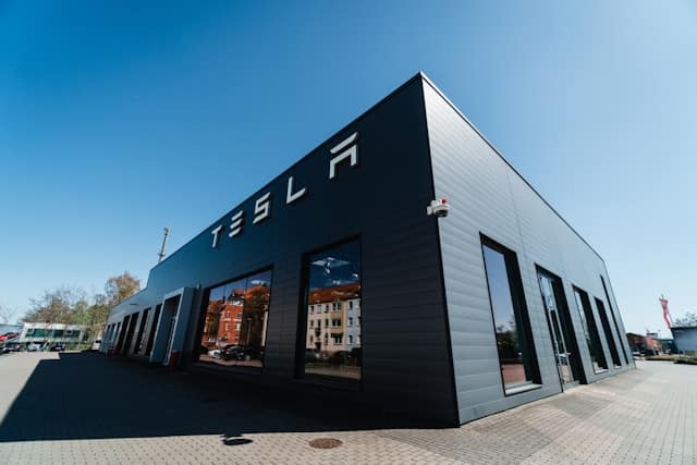 Tesla opens Casablanca office as first step in African expansion