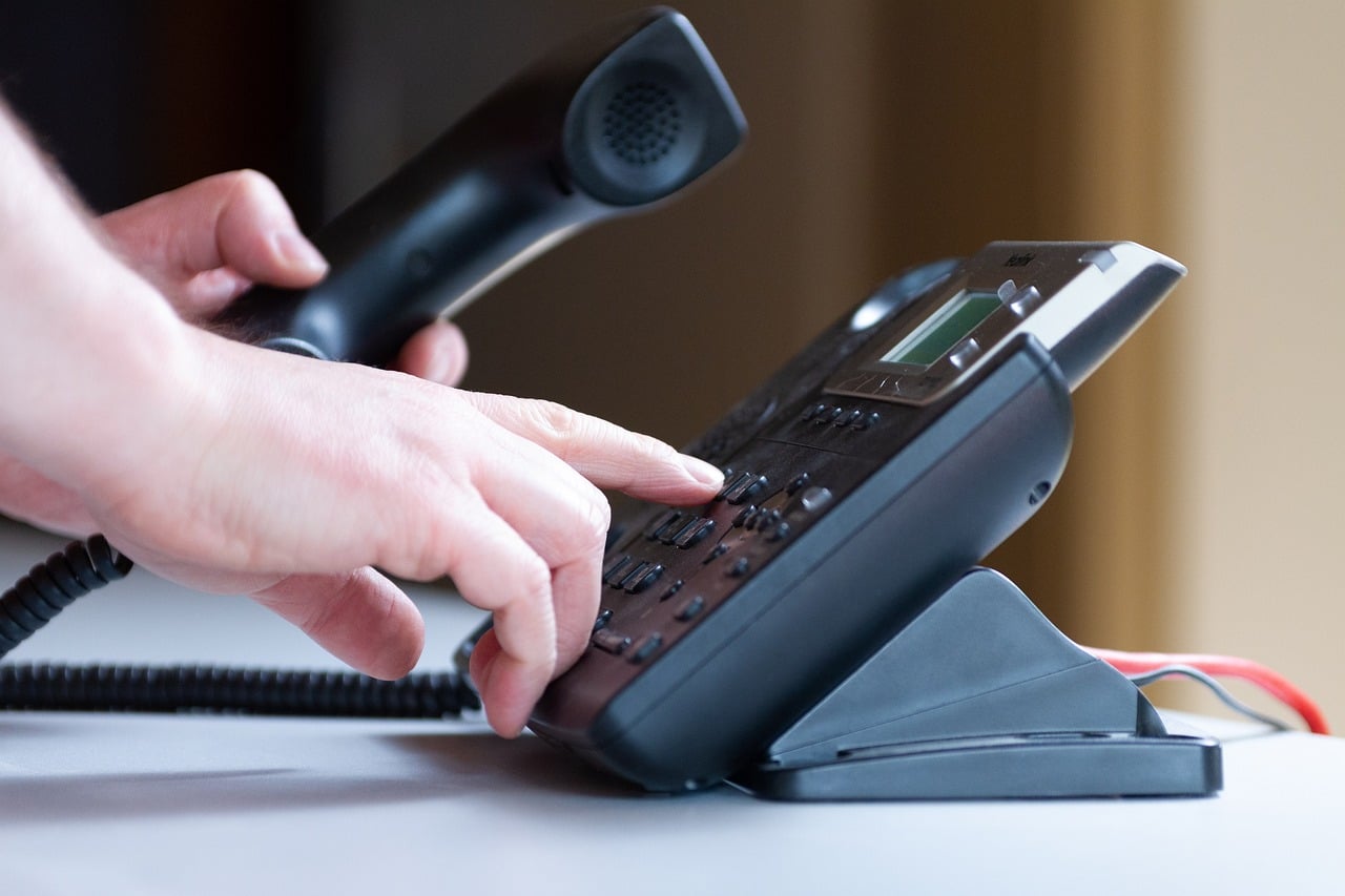 What is an SRS phone call? Meaning, legitimacy & what to do 1 AD 4nXfaSx78KBr5Klbc66RKGoDJOhxKCCkYLe9 NrY1C6prQFIOo qCpFrcEKmdL0ZICNz7eONMSIksKlQdJ54yGV4ili07U12b5v2oZccDJOolrnvyUCqwHSrJKcEmOY5DrojX Sr1