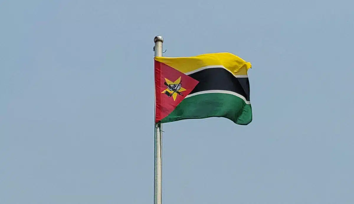 mozambique-flag