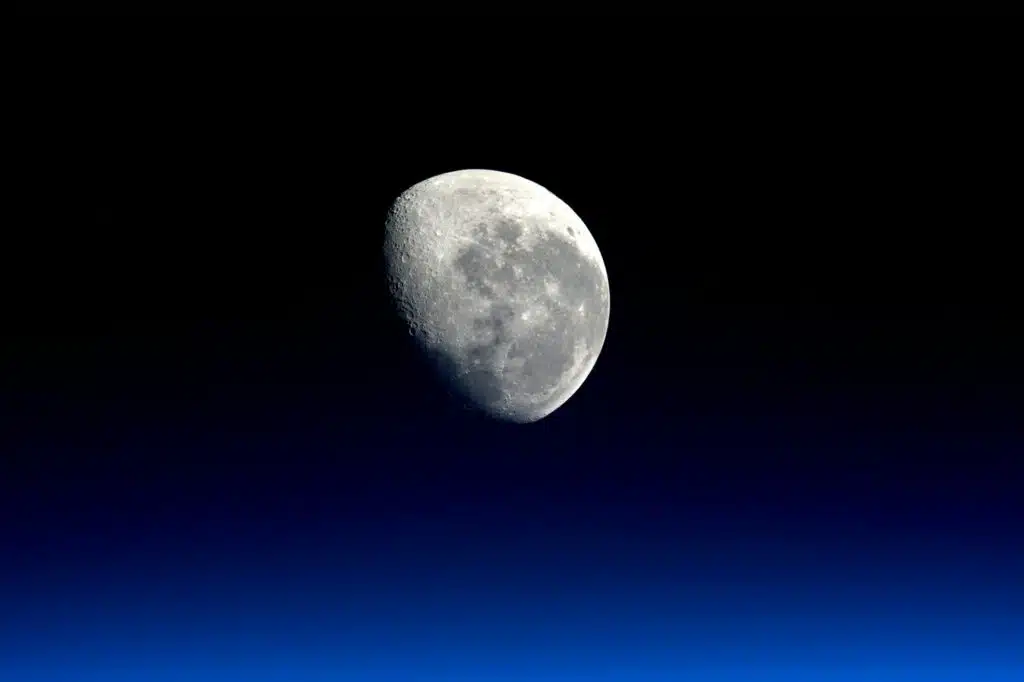 Terra Industries raises $18M, closing its $52 million seed round 3 Moon